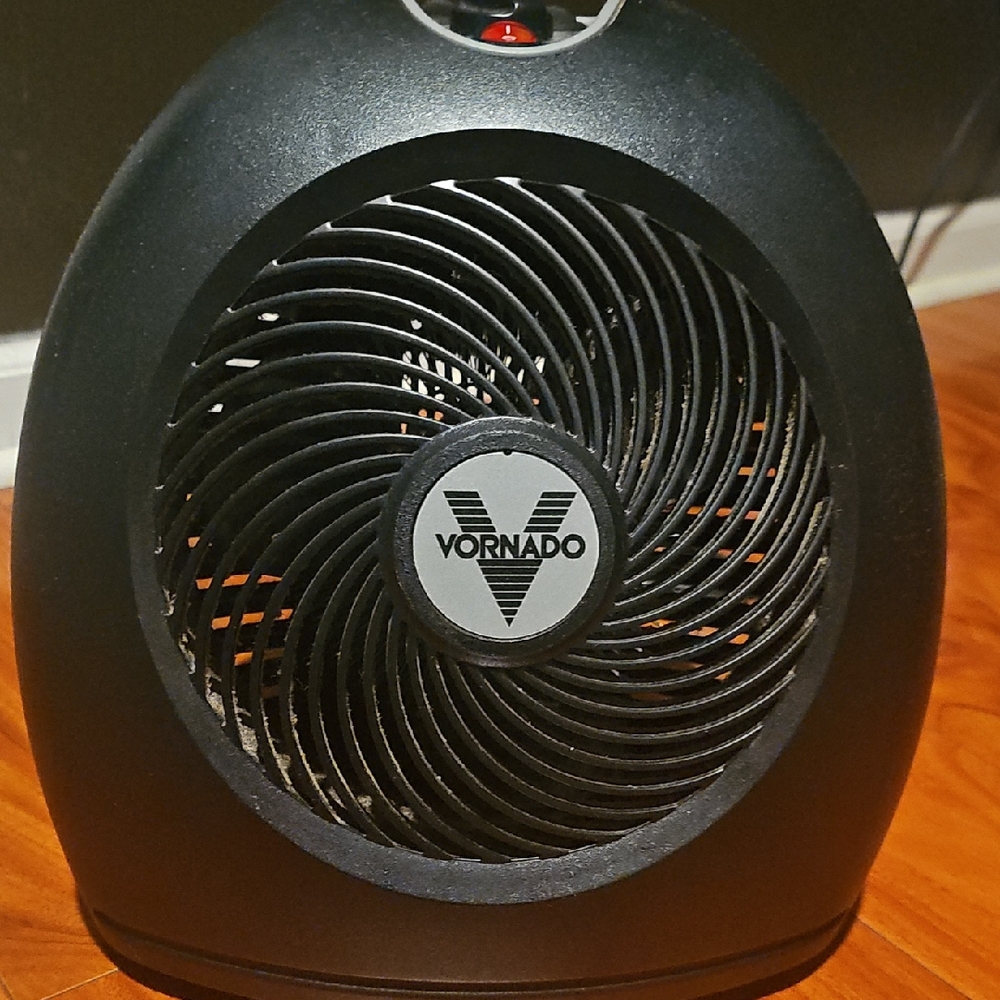 Vornado Room Heater AVH2